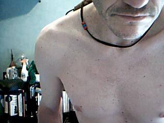 " Pschiiit, le cong aussi "     " Pschiiit, le cong aussi "