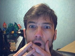Big Bisous en Anglais, ça veut dire gros baiser.