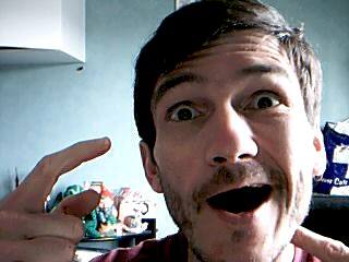 En olus, ch'uis pas cancer, ch'uis gémeau. 