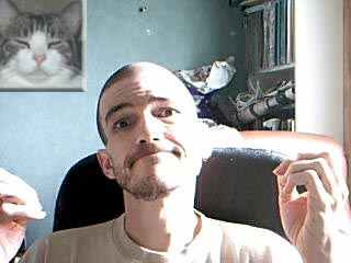 On ne nomme pas un animal vivant du nom d'un animal mort d'après lui... 