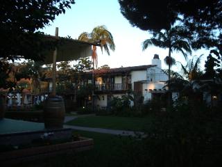 Enfin bref, tout ça pour dire que c'est à pieds joints que je sauterais dans un billet d'avion pour retrouver ce genre d'atmosphère...